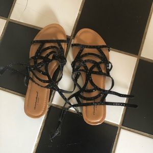 Cloud walkers by Avenue 10 comfy  sandals !